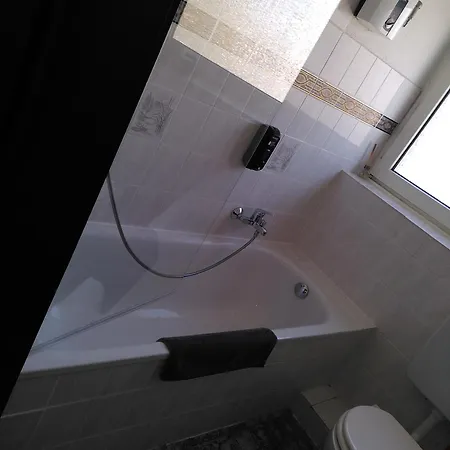 Hotel Zur Post - Huelchrath 3*
