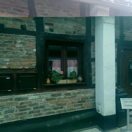 Endgueltig Zu Zur Post - Huelchrath Hotel