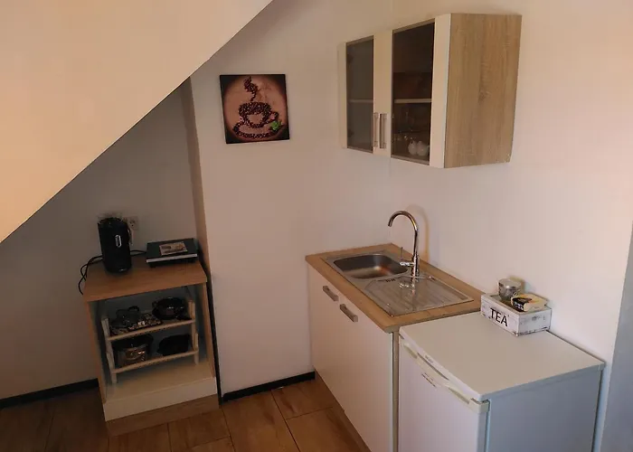 Endgueltig Zu Zur Post - Huelchrath 3* Grevenbroich