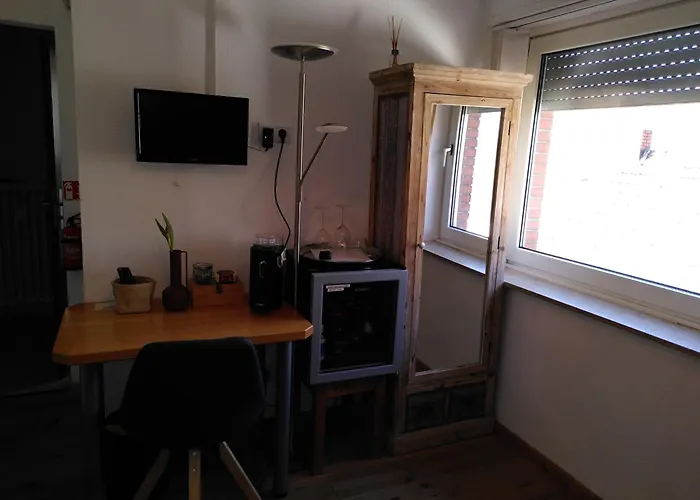 Endgueltig Zu Zur Post - Huelchrath Hotel