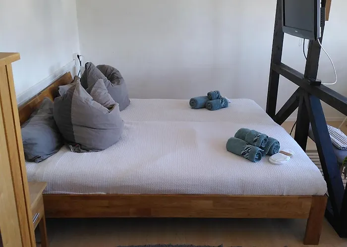 Endgueltig Zu Zur Post - Huelchrath Hotel 3*