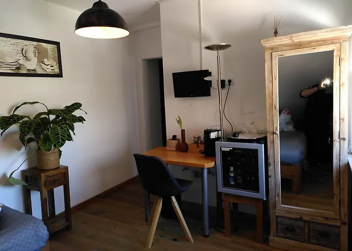 Hotel Endgueltig Zu Zur Post - Huelchrath 3*