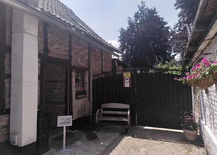 Endgueltig Zu Zur Post - Huelchrath Hotel Grevenbroich